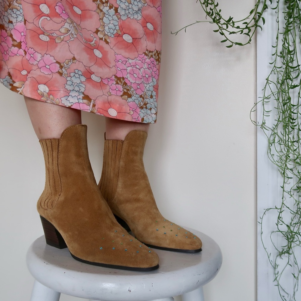 New with tags Zara brand suede boots.